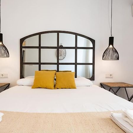 Super Central Malaga Flat With Terrace And Free Parking المظهر الخارجي الصورة