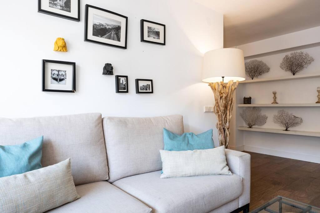 Super Central Malaga Flat With Terrace And Free Parking المظهر الخارجي الصورة