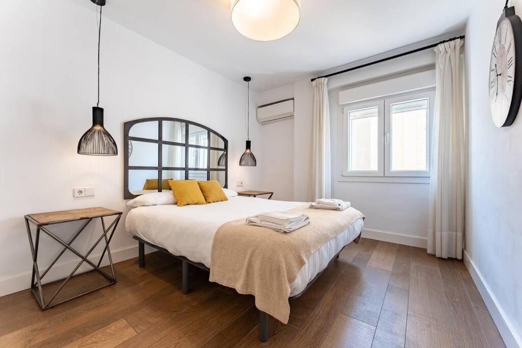 Super Central Malaga Flat With Terrace And Free Parking المظهر الخارجي الصورة
