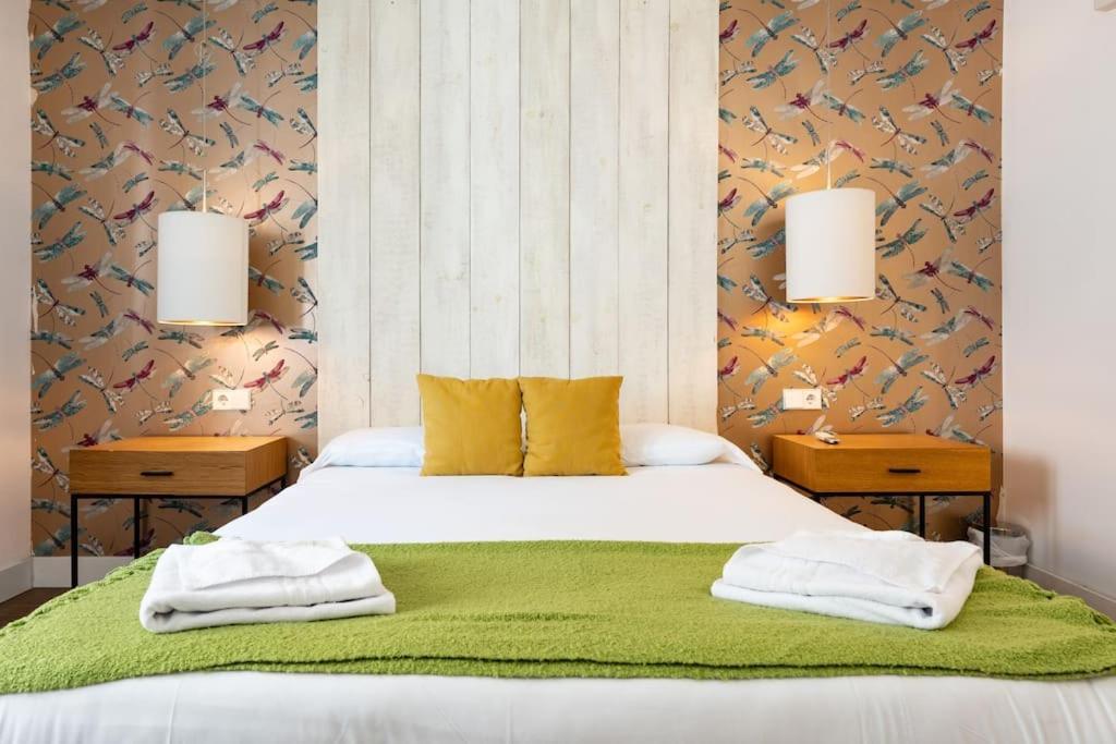 Super Central Malaga Flat With Terrace And Free Parking المظهر الخارجي الصورة